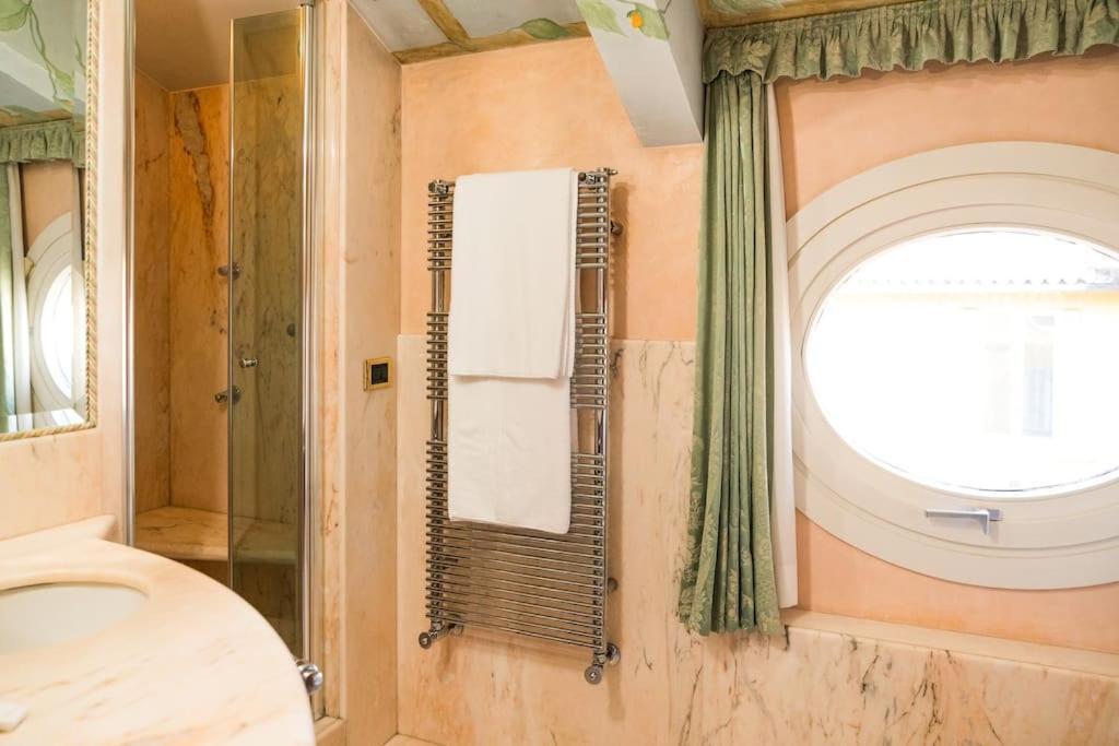 Carbonesi Luxury - Centro Storico Apartman Bologna Kültér fotó