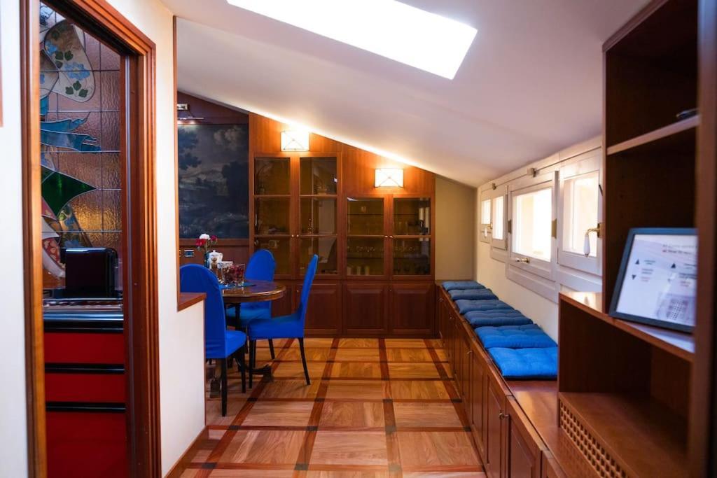 Carbonesi Luxury - Centro Storico Apartman Bologna Kültér fotó
