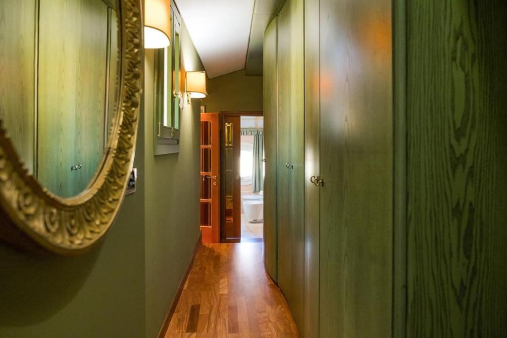 Carbonesi Luxury - Centro Storico Apartman Bologna Kültér fotó