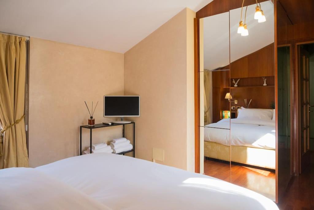 Carbonesi Luxury - Centro Storico Apartman Bologna Kültér fotó