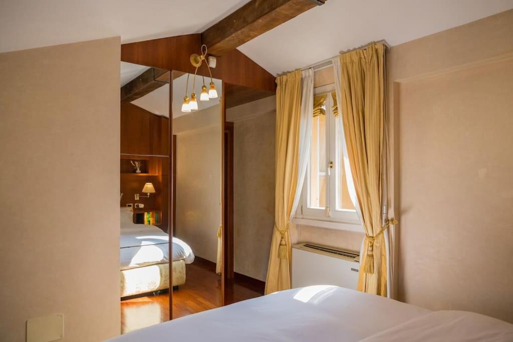 Carbonesi Luxury - Centro Storico Apartman Bologna Kültér fotó
